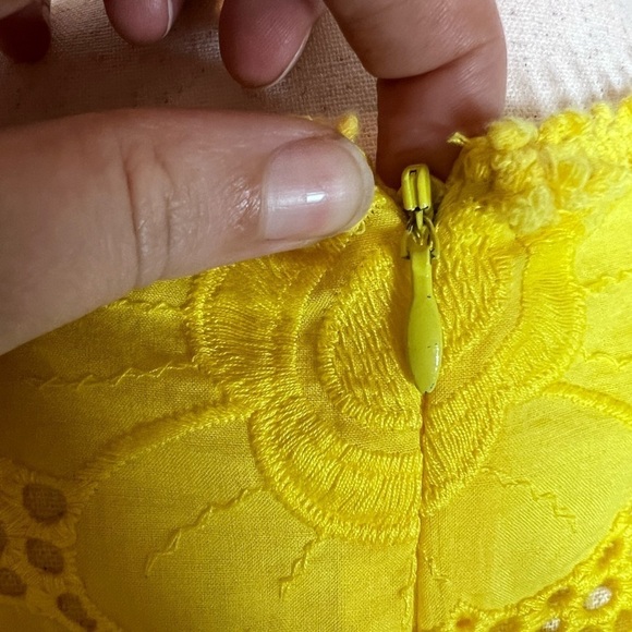 Nanette Lapore Vamos Yellow Eyelet Pocket Dress - Picture 8 of 11
